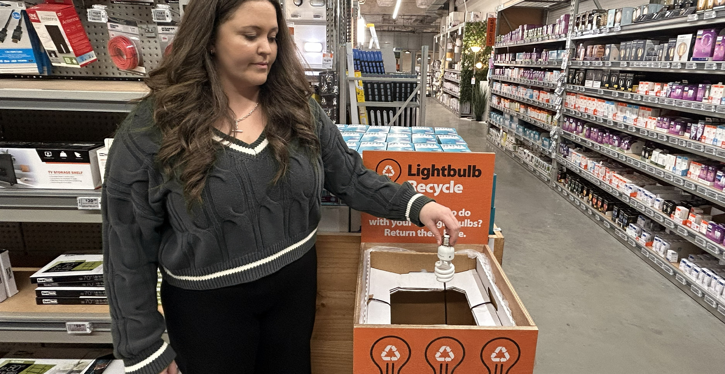 Light-Bulb-Recycling-2026-2.png