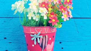 Hand-painted Flower Pot Hand-painted Flower Pot