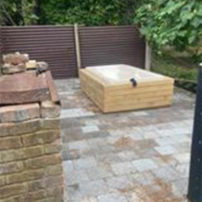 Paula - Outdoor Bath