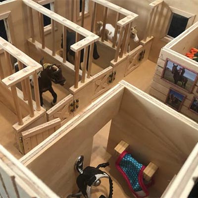 Kourtney - Mini Stable for Daughter