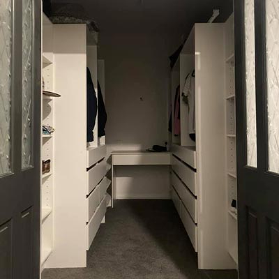 Matt - Walk In Wardrobe
