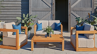 Outdoor furniture trends at Mitre 10