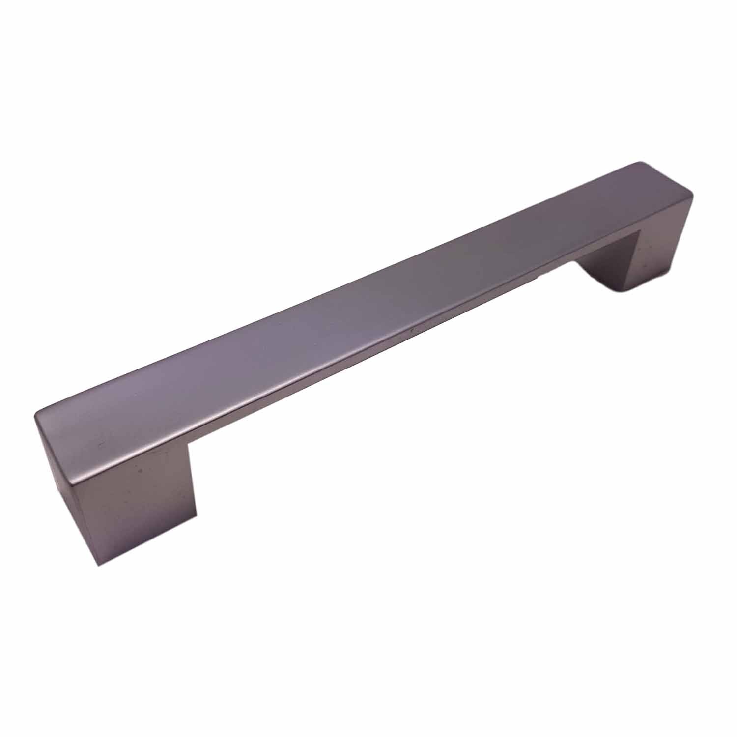 Essentials D Handle
