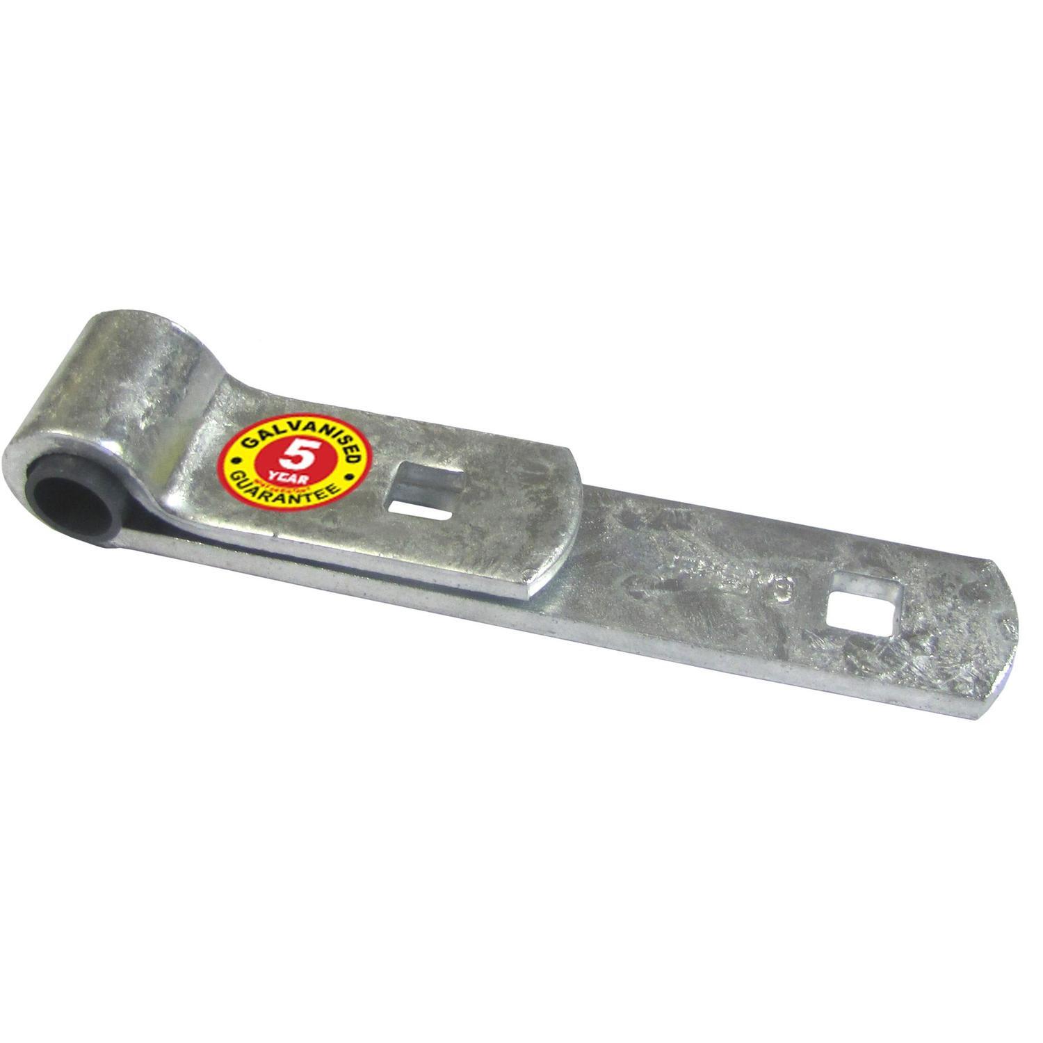 Strap hinge