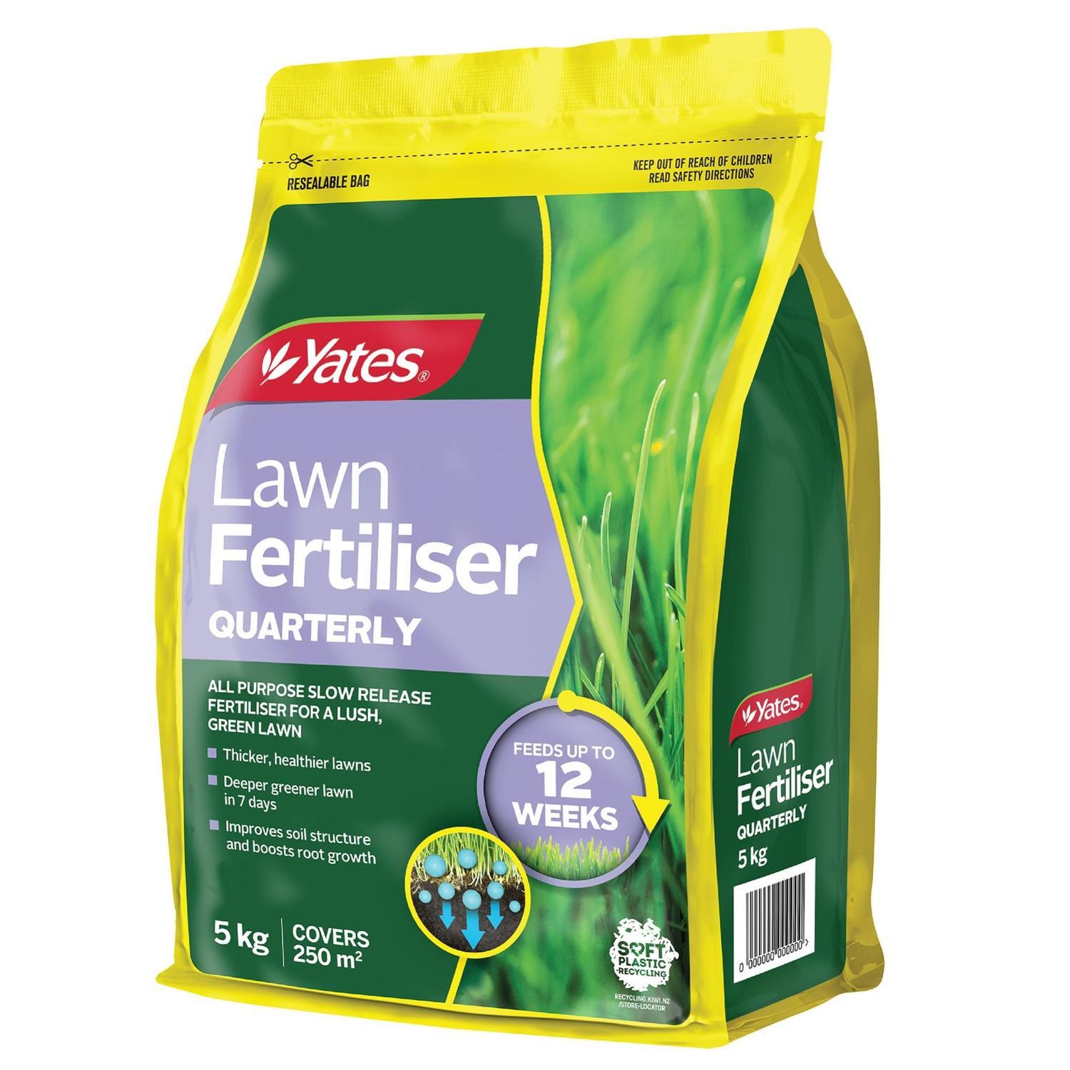 Yates Lawn Fertiliser Quarterly 5kg