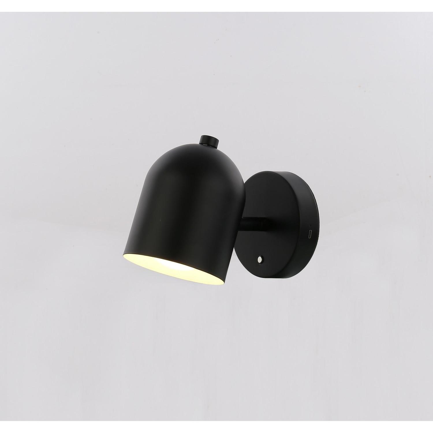 Vero Wall USB Sconce Spotlight