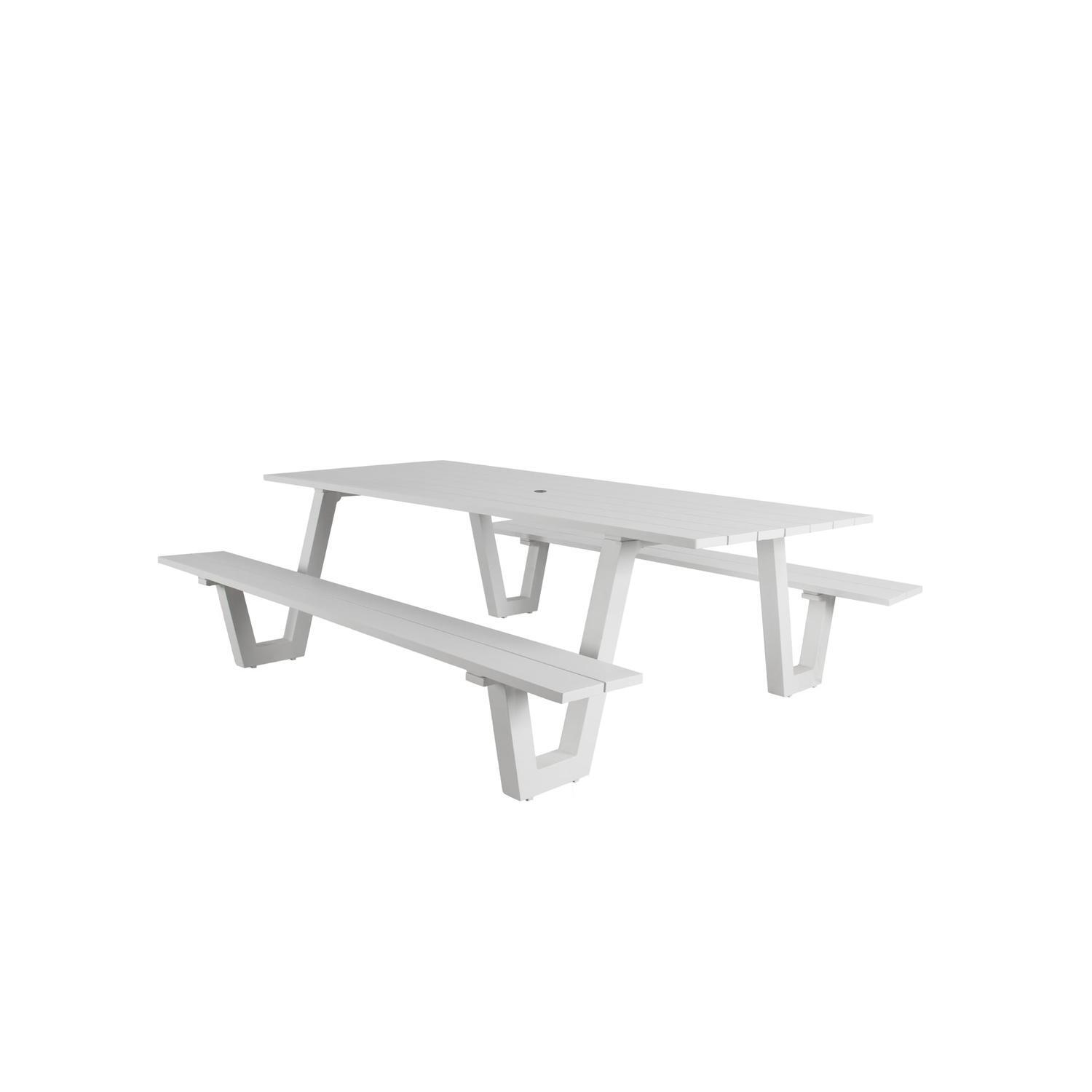 Alaska Outdoor Bench Setting