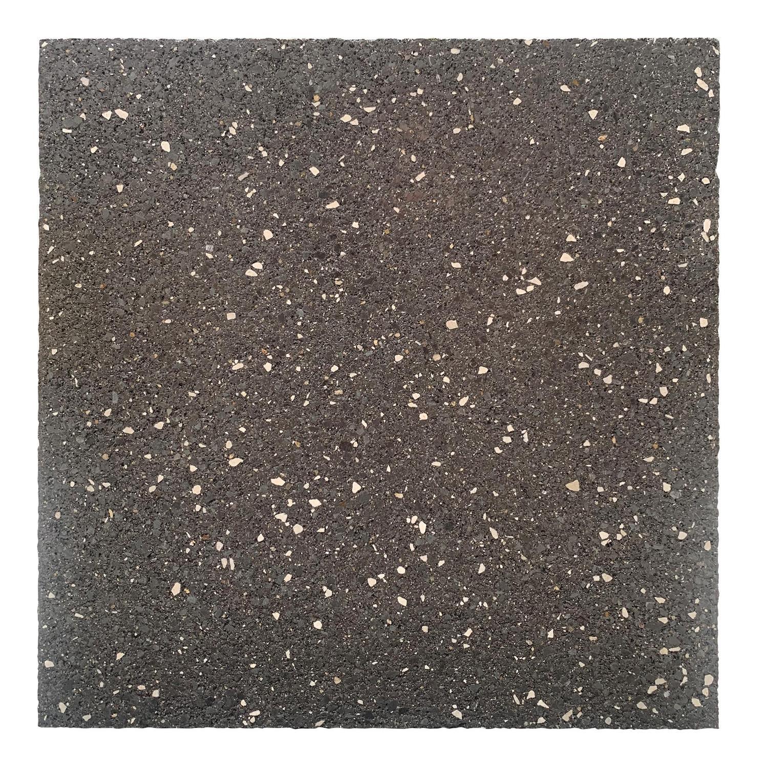 Honed Flagstone Paver H: 50mm, W: 450mm, L: 450mm Ironsand