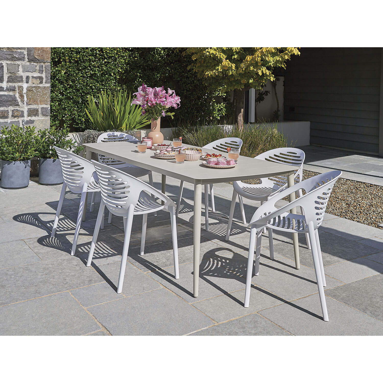 Cuba Outdoor Dining Setting 7 Piece Bone Round Dining Chairs White