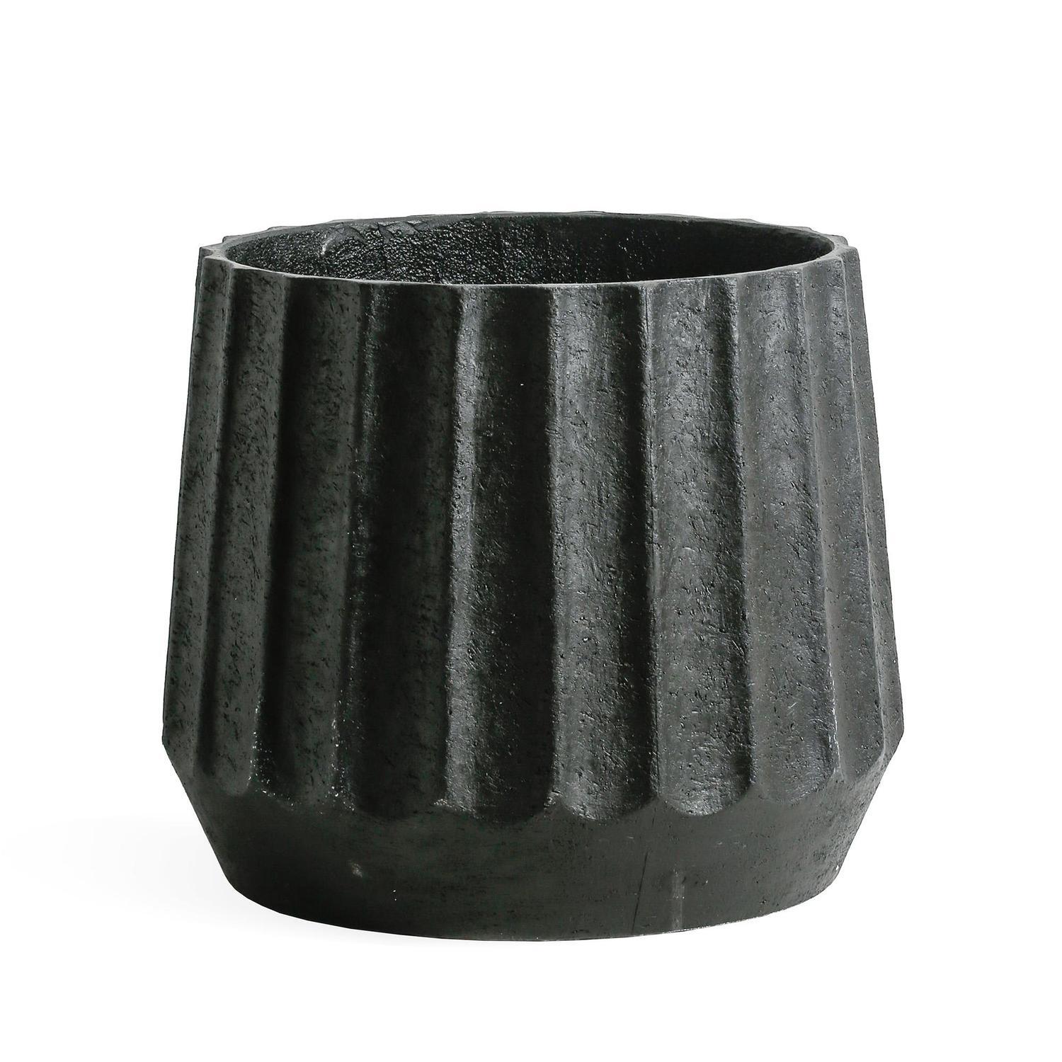 Ribbed Cement Drum Pot S Black