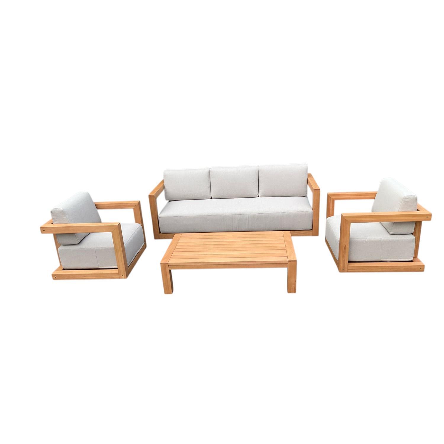 Outdoor 4 Piece Lounge Setting