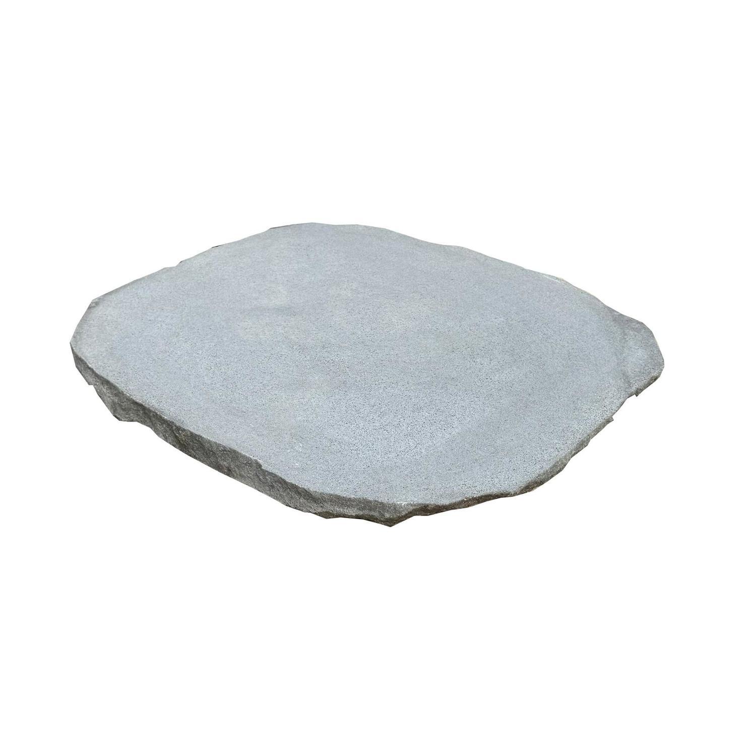 Bluestone stepping Stone H: 30mm: W 800mm: D: 600mm Grey